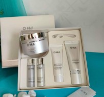 SET MẶT NẠ OHUI DƯỠNG TRẮNG DA