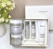 KEM DƯỠNG TRẮNG DA OHUI